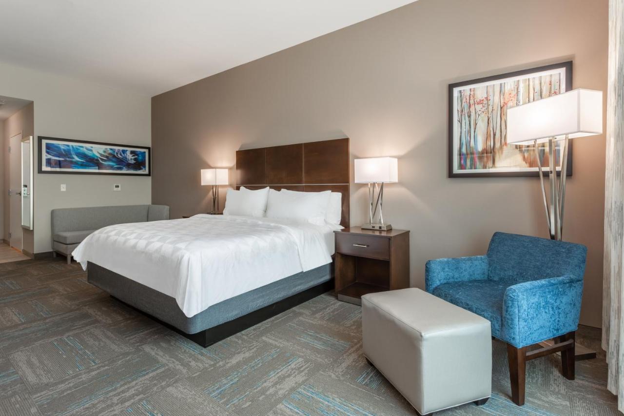 Holiday Inn & Suites - Jefferson City By Ihg Exterior photo