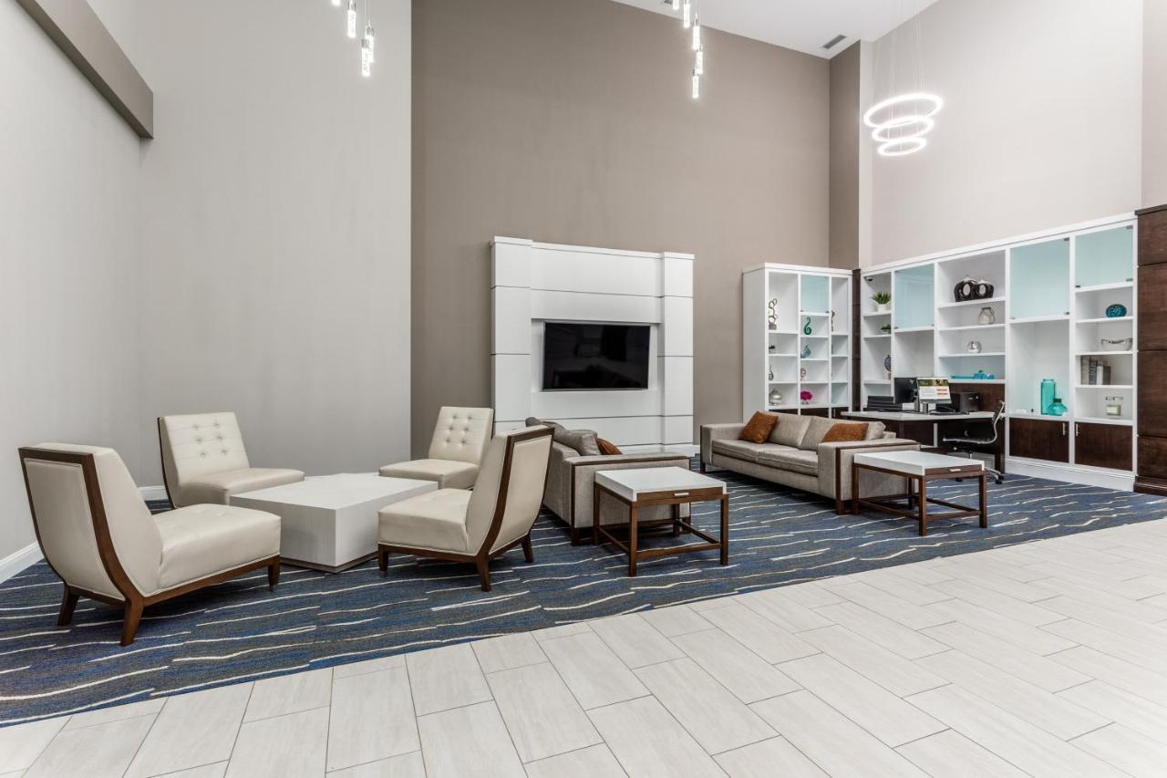Holiday Inn & Suites - Jefferson City By Ihg Exterior photo